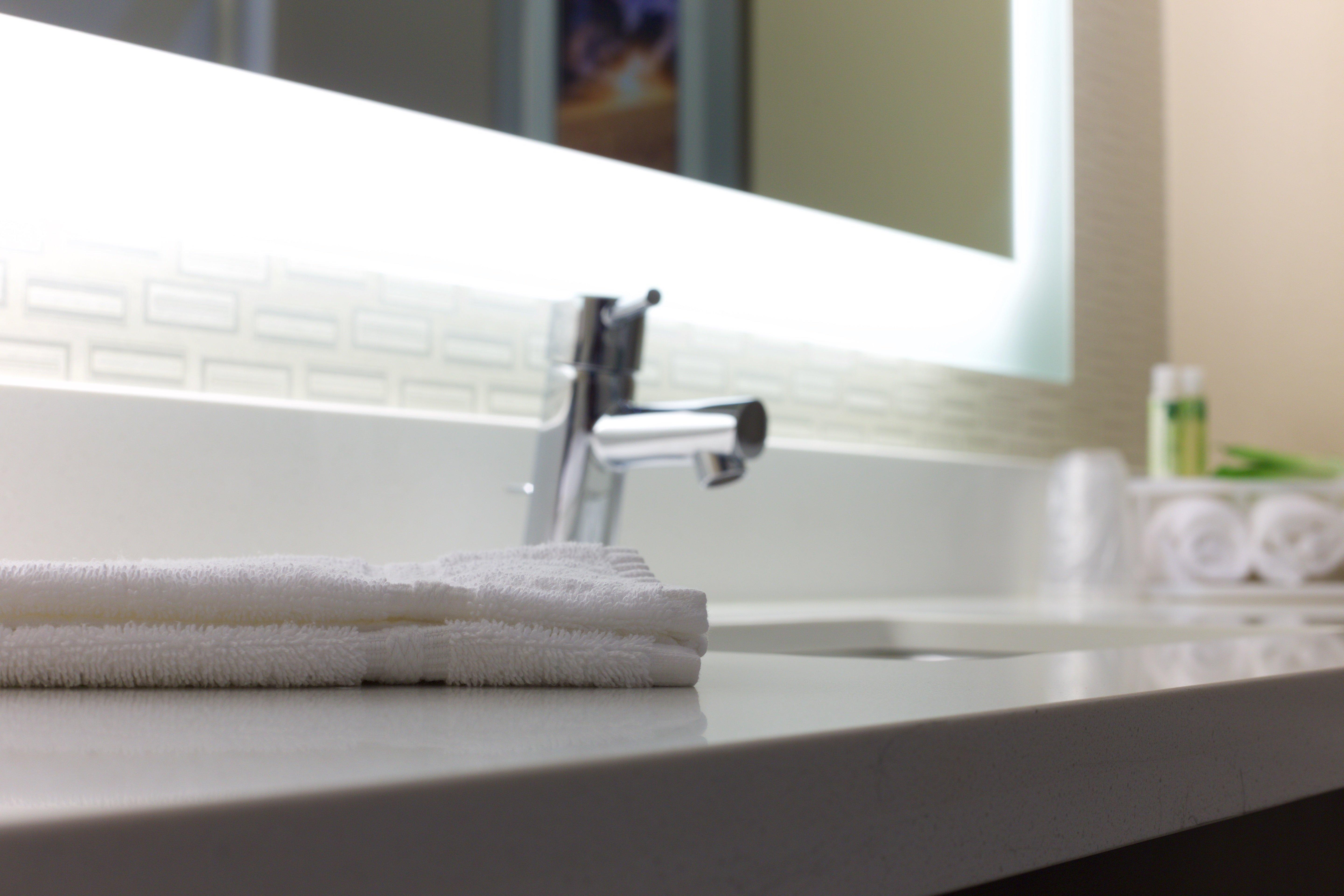 Holiday Inn Express Fargo Sw I94 Medical Center, An Ihg Hotel Luaran gambar