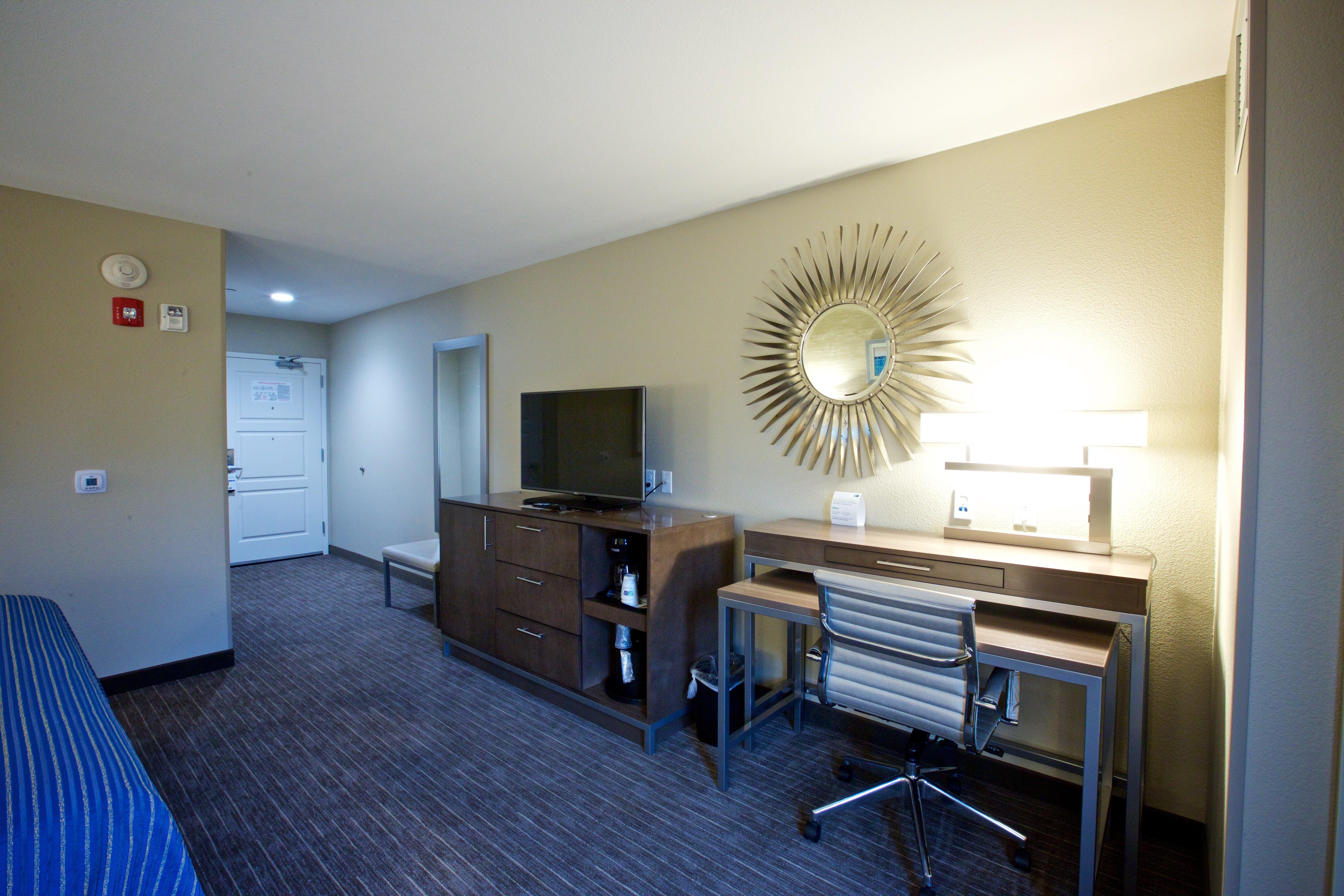 Holiday Inn Express Fargo Sw I94 Medical Center, An Ihg Hotel Luaran gambar
